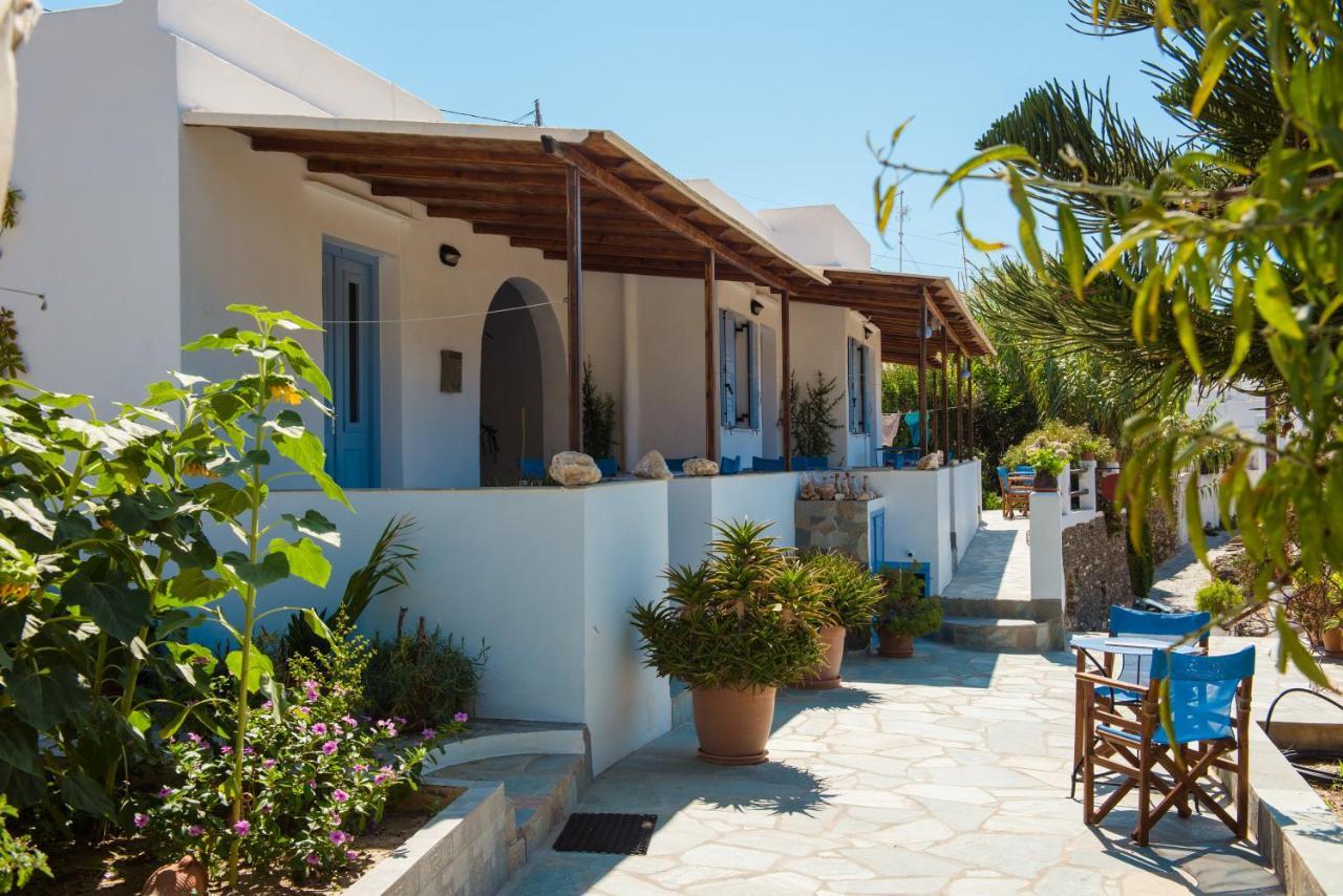 Katerina Mparou Apollonia (Sifnos)