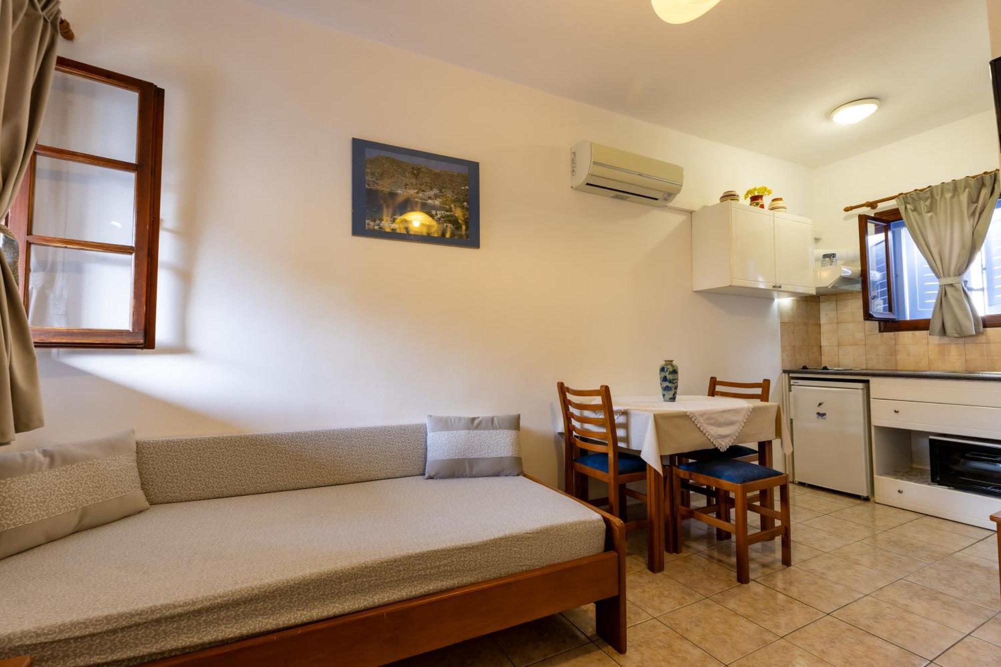 Apartment Katerina Mparou *